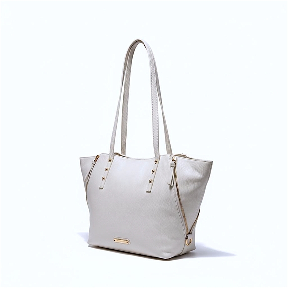 VINTAGE JUICY COUTURE, LARGE SOFT, IVORY LEATHER TOTE, SHOPPER NWT - Picture 3 of 8